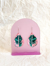 Load image into Gallery viewer, 'PINK PRINCESS' - Large Leaf
