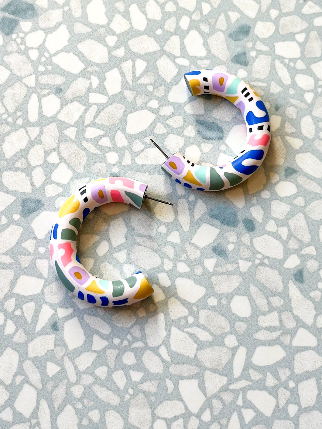 'CLASSIC HOOPS' - Pippa